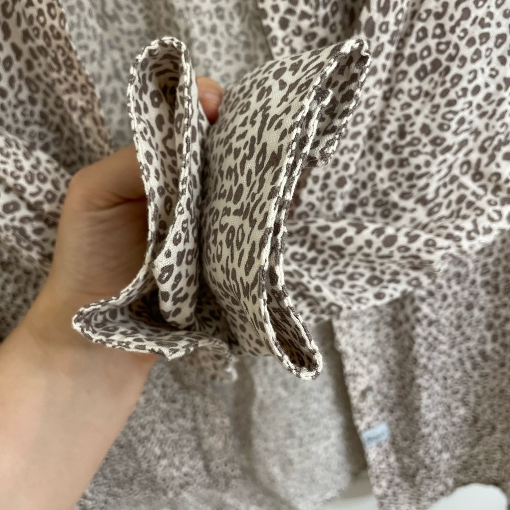 Rails Leopard Print Button Down Shirt - Sand Cheetah Print Sz M - Picture 7 of 7